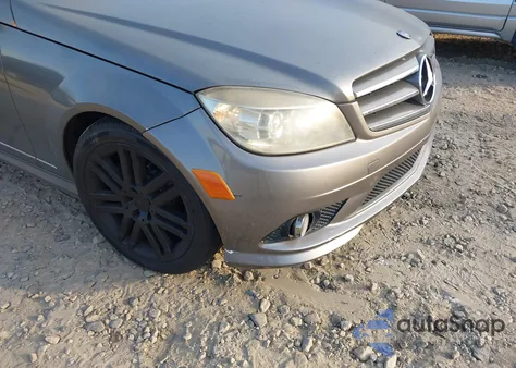 2009 Mercedes-Benz C 300 Luxury/Sport from USA, damaged, VIN WDDGF54X09R063244